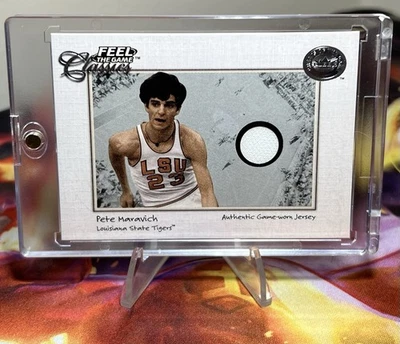 2001 Fleer Greats Of The Game - Pete Maravich - Feel The Game Classics #23 PATCH - Image 1 of 4