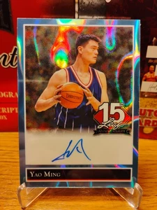 2025 LEAF 15TH ANNIVERSARY YAO MING BLUE LAVA AUTO 1/1 !! ROCKETS ๐ฅ๐ฅ - Picture 1 of 2