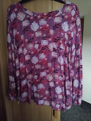 mantaray,  ladies blouse 18,  - Image 1 of 4