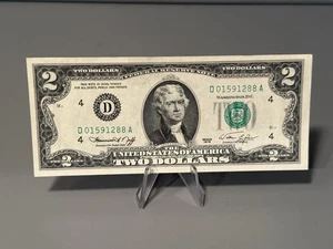 2.00 Dollar Bill Series 1976 D01591288A Uncirculated - Picture 1 of 4