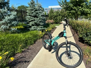 ElliptiGO RSUB Aqua Preowned Standup Bike Very good condition Sold by Owner - Picture 1 of 13