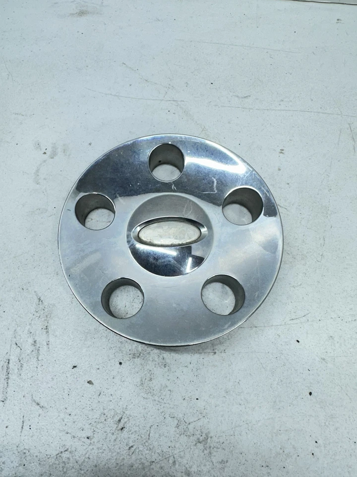 Tapa central cromada Ford Edge 2008-2010 OEM 8T43-1A096-AA BT43 S3 08 09 10 S3 Foto 1 de 4