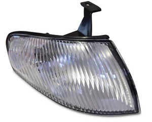 Mazda 323 BA Protege RH Indicator Corner Light suit 1996-1998 *New* - Picture 1 of 2