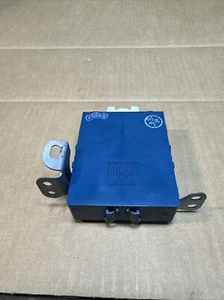 Network Gateway Control Unit 2001-2004 Lexus LS430 OEM 89111-50020 - Picture 1 of 6