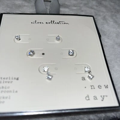 Pendientes de plata de ley con diamantes y circonitas cúbicas, tachuelas de punto pequeño, objetivo, 3 pares Foto 1 de 4