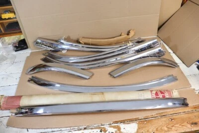 STUDEBAKER 1952 CHAMPION COMMANDER STARLIGHT TECHO RÍGIDO VENTANA TRASERA CROMADA NUEVO nx Foto 1 de 4