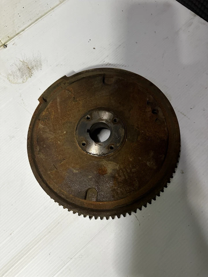 John Deere F725 FD590V Flywheel JDAM105570 - Image 1 of 4