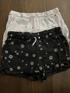 Lot of 2 Old Navy Girls Dolphin Hem Shorts - Daisy, Stars - Size XL (14-16) - Picture 1 of 2