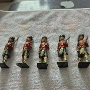 Britain's Lead Figures - 5 X Rifleman - Picture 1 of 6