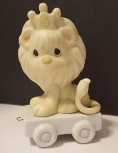 Precious Moments “This Day is Something to Roar About “.Lion Birthday Train Five - Picture 1 of 6