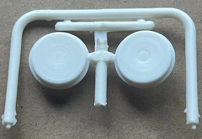 Caja de ruedas interiores traseras Pontiac GTO MPC escala 1:25 67 no incluida Foto 1 de 2