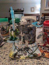 LEGO BIONICLE: Toa Hordika Nuju (8741)