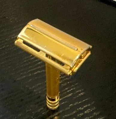 Navaja de afeitar Gillette Milord Tech 1946 de colección - tapas - sin muescas Foto 1 de 4