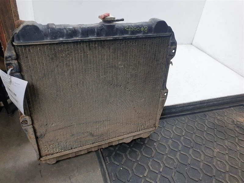 MONTAJE RADIADOR MT TOYOTA 4RUNNER SR5 88-89 3,0 L 4x4  Foto 1 de 4