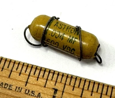 Condensador Astron amarillo mostaza .004 mfd, 600 VDC. ¡¡SIN FUGAS!!  NOS Garantizado Foto 1 de 3