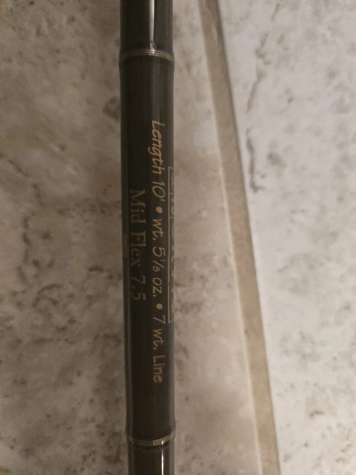 Orvis T3 fly fishing rod.  10 ft, 7 inches, and a 2-piece rod. Mid Flex w/ Case - Image 1 of 4