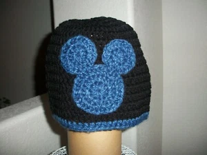 KIDS  HAND CROCHET  MICKEY MOUSE LOGO ..     HAT...SIZE  8-12    NEW !! - Picture 1 of 1