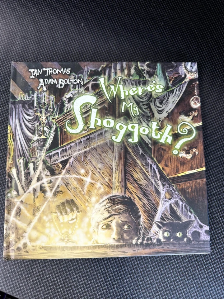 Where's My Shoggoth Archaia Press в твердом переплете СОВЕРШЕННО НОВЫЕ Иэн Томас и Адам Болтон - Изображение 1 из 1