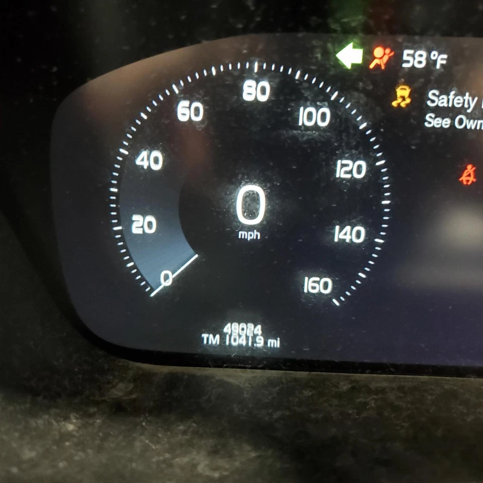 VOLVO VOLVO XC60 Velocímetro 21 Foto 1 de 1