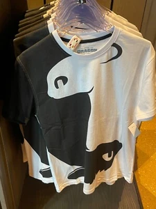 Universal Epic How Train Your Dragon Light Night Fury Ying Yang T-Shirt - Picture 1 of 1
