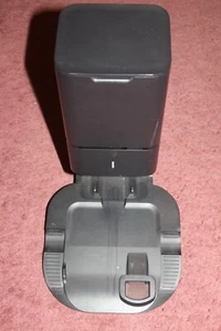 iRobot Roomba i1 i3 i4 i6 i7 i8 Clean Base Automatic Dirt Disposal Dock ADE-N1 - Picture 1 of 4