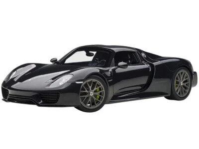 Paquete Porsche 918 Spyder Weissach negro met. Coche modelo 1/12 de Autoart 12121 Foto 1 de 4