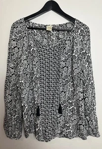 Faded Glory Women’s Black & White Blouse Size XL NWT - Picture 1 of 2