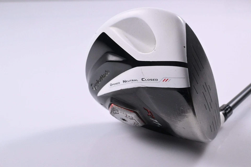 Taylormade R11S Driver / 10.5 Degree / Stiff Flex Aldila RIP Phenom 60 Shaft - Image 1 of 4