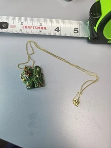 elephant charm neclace cosmetic jewelry - Picture 1 of 2