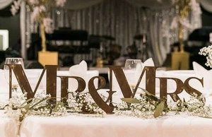 Mr and Mrs Wedding Sign Metal Rustic - Picture 1 of 2