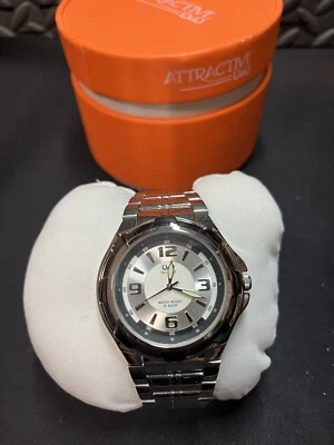Mens Q&Q Casual Silver New In  Box White Face Silver Band Quartz Watch Q252-404 - Image 1 of 4