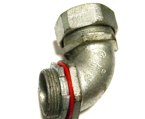 ETP 1 1/4" Liquid Tight 90 Degree Connector Preowned - Picture 1 of 2