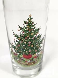 Vintage Christmas Tree and Train Glass/Tumbler 5.5 Tall - Picture 1 of 3