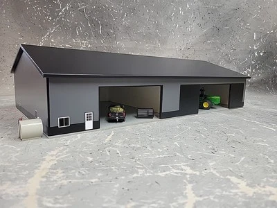 Cobertizo de máquina 70x130 personalizado construido a rasguños negro/gris oscuro con piso 1/64 Foto 1 de 4