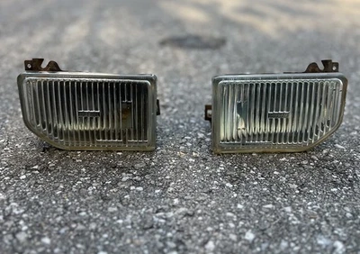 PARACHOQUES DELANTERO DERECHO E IZQUIERDO NISSAN 300ZX Z31 1987-1989 OEM Foto 1 de 4