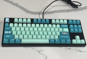 Filco Keyboard  - W/Hatsune Miku Keycaps FILCKTL 15 . - Picture 1 of 12