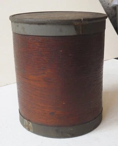 Antiguo bote de especias de madera doblada paquete de patente única Co 1858 P6904 - Imagen 1 de 5