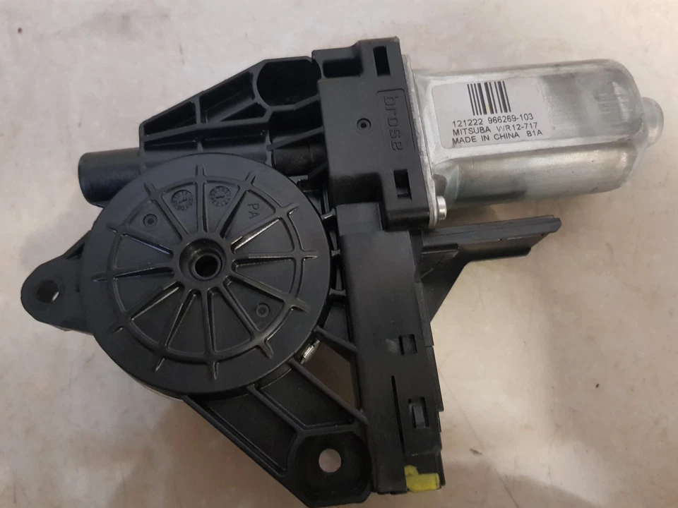 MOTOR VENTANA ELÉCTRICA DELANTERA OFF SIDE CONDUCTOR VOLVO V40 2012-2016 Foto 1 de 1