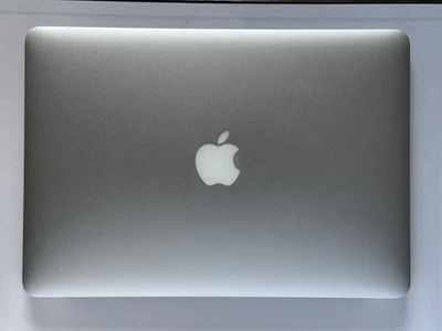 Apple MacBook Air 13" A1466 1.6GHz Intel Core i5 8GB RAM 128GB SSD início de 2015 - Imagem 1 de 4