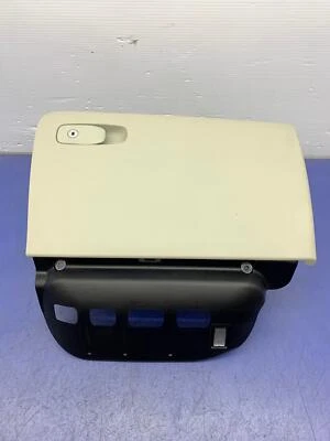 Volvo XC40 2019-2022 OEM TABLERO DELANTERO GUANTERA MONTAJE PUERTA | RUBIO 31651278 Foto 1 de 4