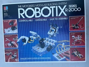Vintage ROBOTIX R-2000 Motorized Building Model Kit 1984 Milton Bradley Nice! - Picture 1 of 16