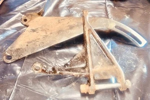 1966-68 396/375,427/425 Chevelle ,Camaro ,Imp GM Original alternator brackets - Picture 1 of 3