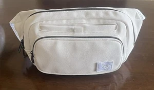 Lug | Sac ceinture d'attelage blanc taille cuir vegan | Voyage léger | Réglable - Photo 1/9