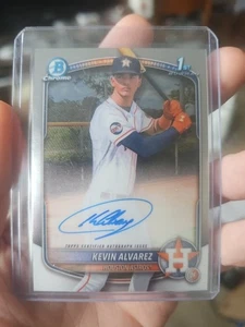 2025 Bowman Chrome Kevin Alvarez Auto RC Rookie 1st #CPA-KA Astros - Picture 1 of 2