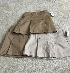 Old Navy Girls Pleated Uniform Skort Elastic Waist Size Small (6-7) Set of 3 - Picture 1 of 10