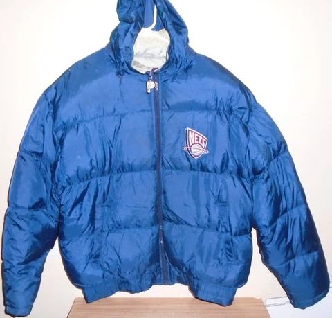 Vintage 90’s New Jersey Nets NBA puffer Down basketball jacket XXL Cover