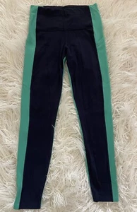 Mujer Athleta Azul Marino Verde Rayas Bolsillo Profundo Leggings Atléticos Talla XS - Imagen 1 de 6