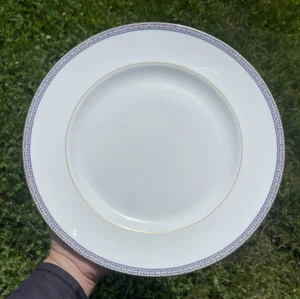 Wedgwood Palatia 10 3/4" Dinner Plate Blue & Gold Greek Key Design Excellent - Picture 1 of 5