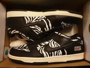 Nike SB Dunk Low Quartersnacks Zebra - UK10 DSWT Brand New - Picture 1 of 8
