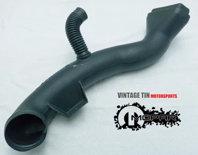 OEM 1981-87 DODGE D100 D150 D350 318 2BBL AIR INTAKE TUBE DUCT 4307795 Foto 1 de 3